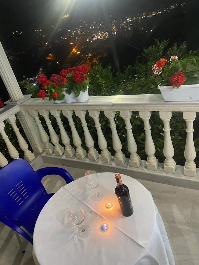 Apartamento Vila Sinani Sarandë Albania