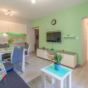 Ruzmarin - New Apartament Zadar