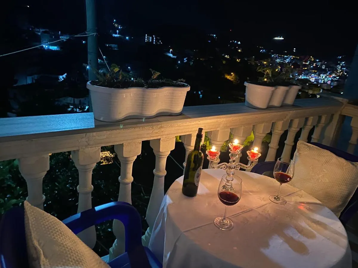 Vila Sinani Sarande 0*,