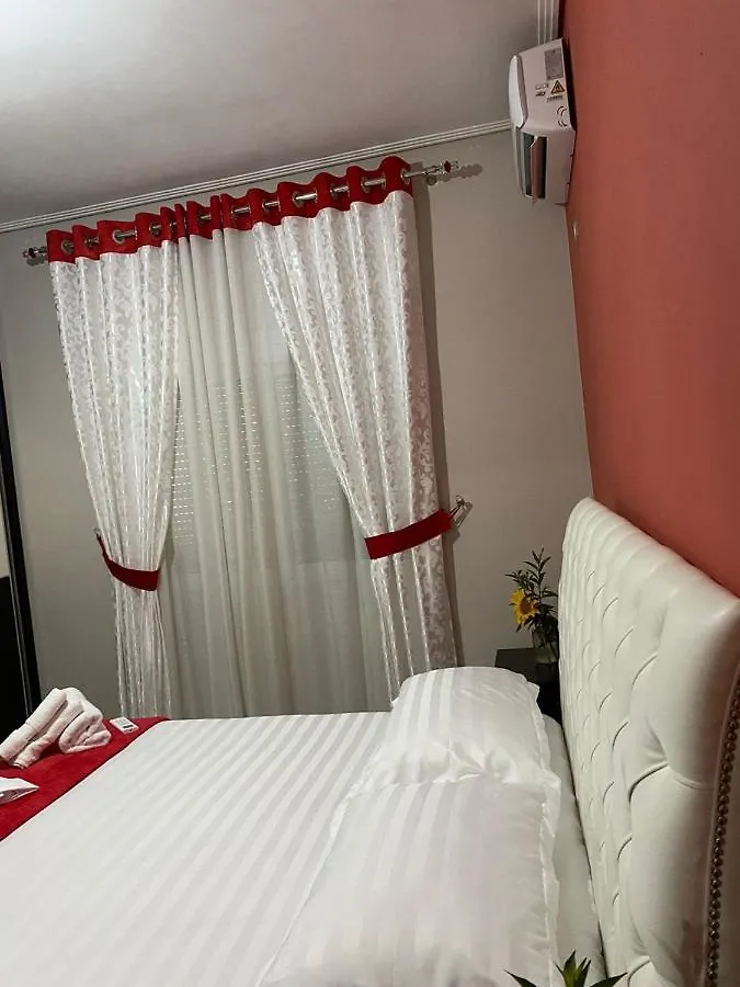 Vila Sinani Sarande 0*,  Albania